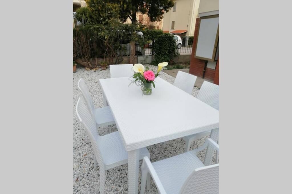 La Villetta Di Zio Claudio A Vada - 6 Posti Letto Exterior foto